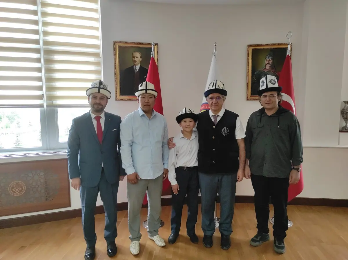 Kardeşlik ziyareti